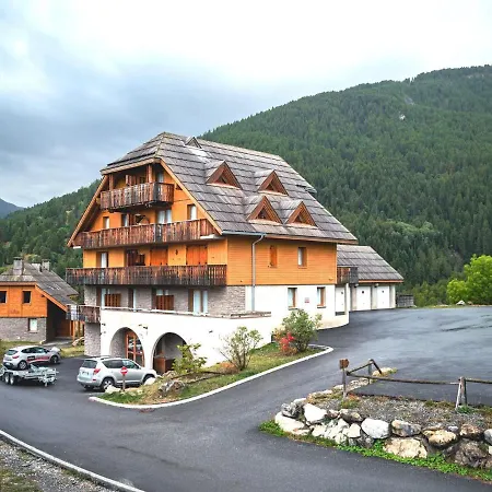 Lägenhet Duplex 6 Pers. Avec 2 Balcons Et Parking A Pra Loup - Fr-1-504-144