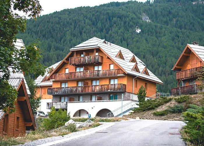 Duplex 6 Pers. Avec 2 Balcons Et Parking A Pra Loup - Fr-1-504-144 Uvernet-Fours